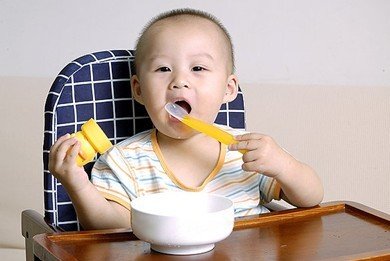 小宝宝的零食,是敌还是友?