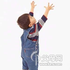 3岁孩子的音乐模仿游戏