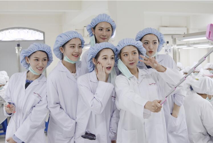 跟随燕窝女人,迈出成为贵妇的第一步